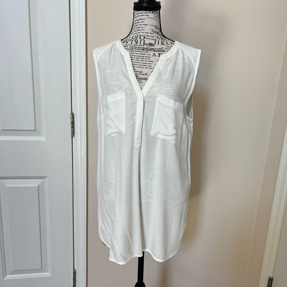 Dalia Sleeveless Ivory V-Neck Blouse, Never Worn, Size M